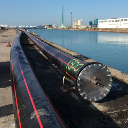 EMDS Schutzrohr Hochleistungsklasse LHT® E-Power Seeverlegung Hafen Le Havre (Frankreich) 