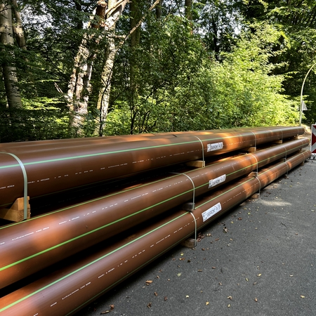 GEROfit® R - Schutzmantelrohr Abwasser Aumühle Rohrstapel