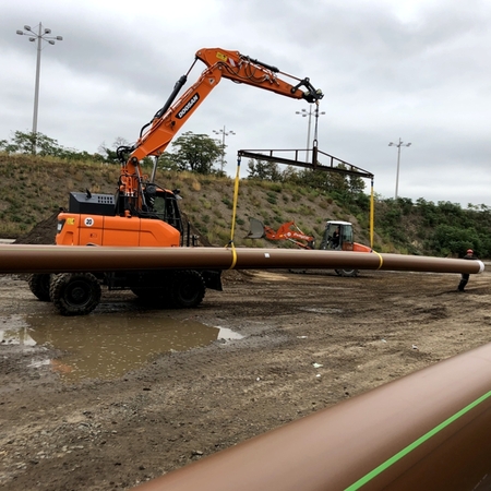 GEROfit® R - Schutzmantelrohr Abwasser Neues Regenklär- und Regenrückhaltebecken Oberkassel Krantransport