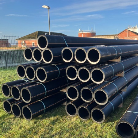 RCprotect® Abwasserdruckrohr Rohrstapel Offene Verlegung im Graben ohne Sandbettung Abwasseranlage Elbmarsch