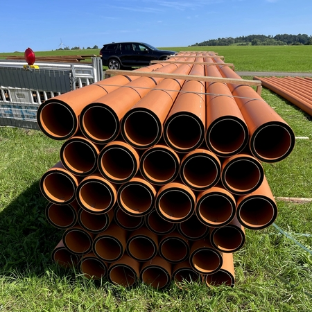 RCprotect® PE100-RC dreischichtiges Abwasserrohr Stangen Rohrstapel