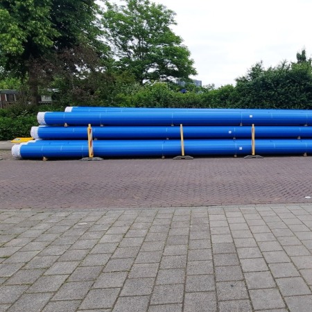 GEROfit® REX Barrier pipe Permeationsdichtes Trinkwasserrohr mit Schutzmantel Emskanal Groningen Rohrstapel
