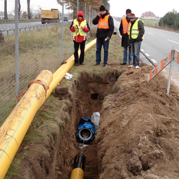GEROfit® R Schutzmantelrohr Relining Sanierung Ringraum Gas Radom (Polen) Ziehkopf 