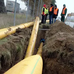 GEROfit® R Gasrohr Relining Radom (Polen) Schutzmantel Rohreinzug Graben