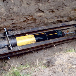GEROfit® R Schutzmantelrohr Relining Gasleitung Altrohr Kontrolle unversehrtes Rohr 